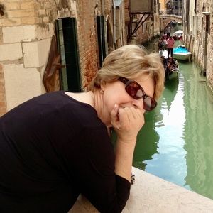 Meet your Posher, Debra